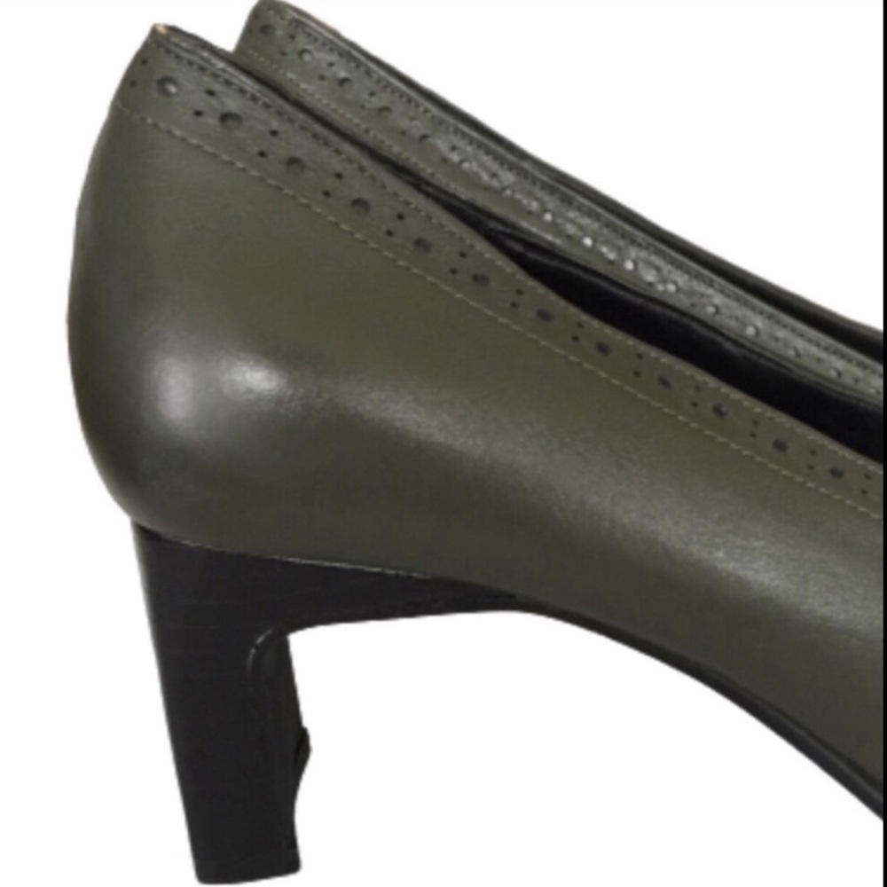 VINTAGE CYNTHIA TAYLOR Heels Leather Green Square Toe Women’s Size 10M NWOT - Picture 2 of 12